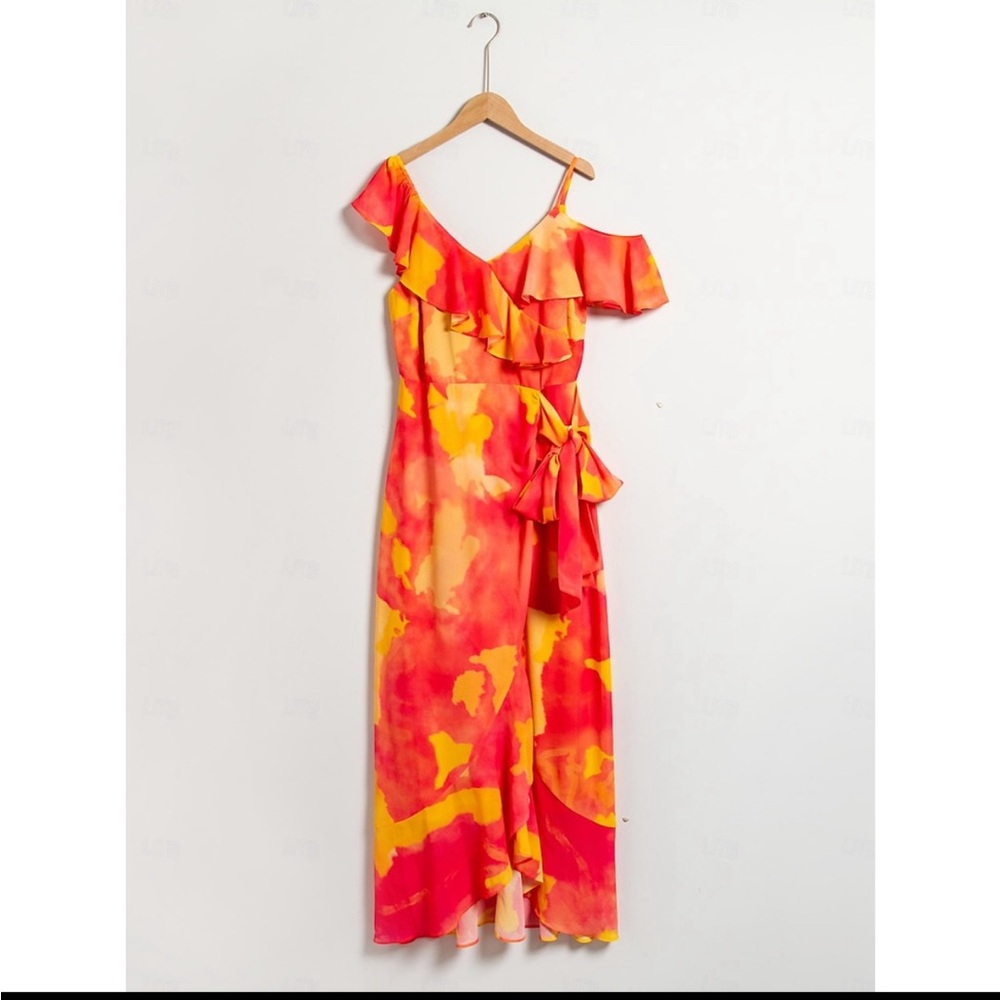 Dress - Picture 6 of 12